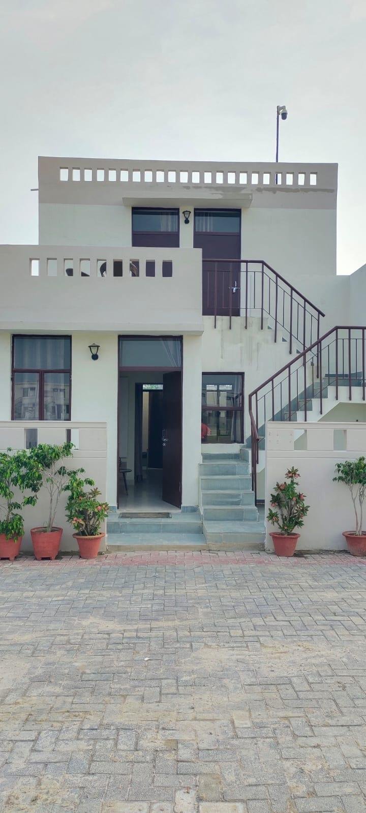 2 BHK House/Villa for Sell in Halwasiya Shivlar Sambandh, Gosainganj, Lucknow
